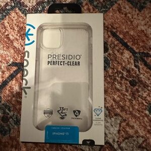 iPhone 11 Speck Presidio Perfect Clear Case NIB